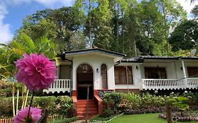 Eeshani Guest Inn